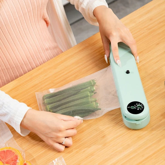 Small Household Food Packaging Sealing Machine